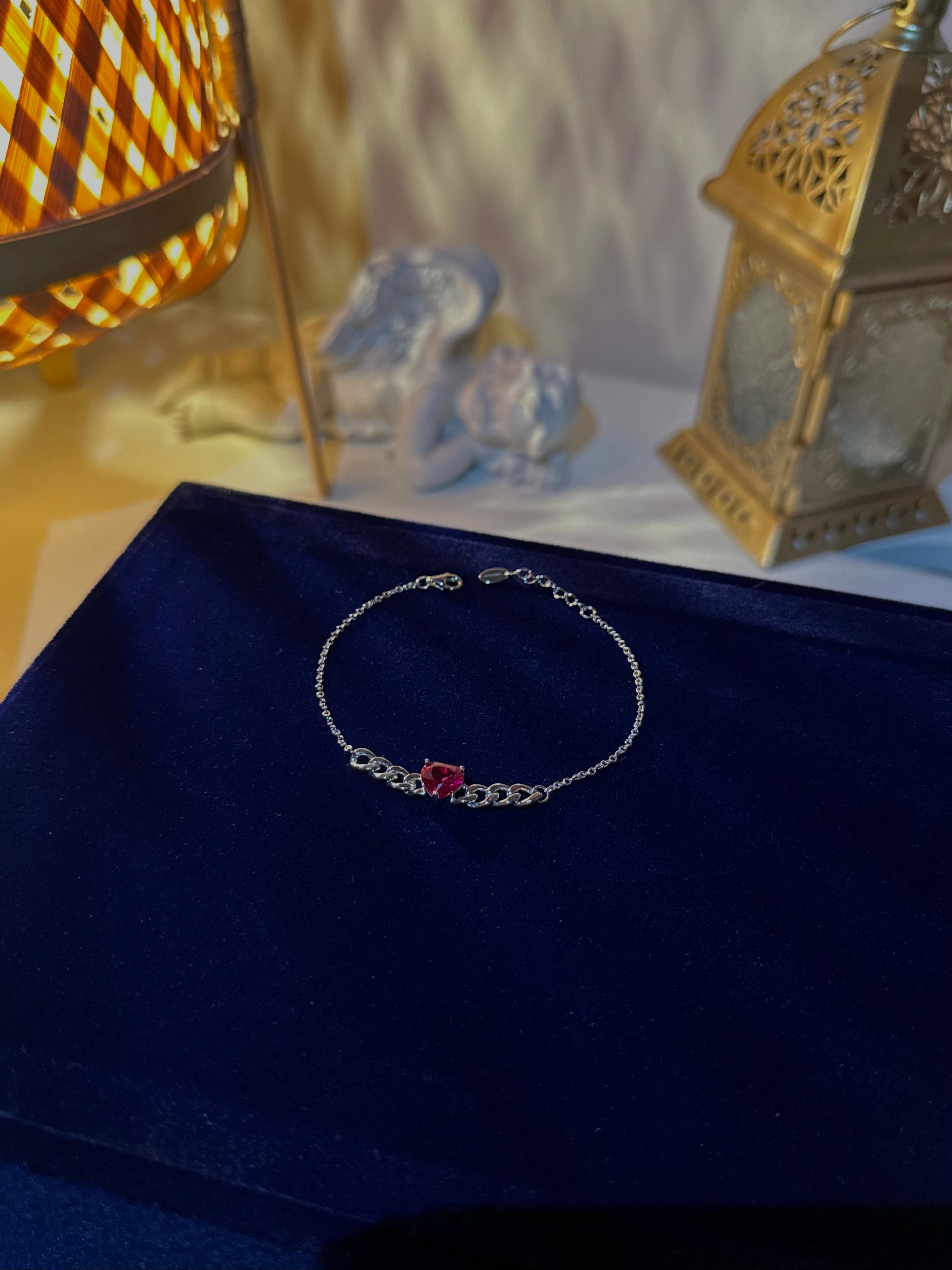 Silver red/green bracelet