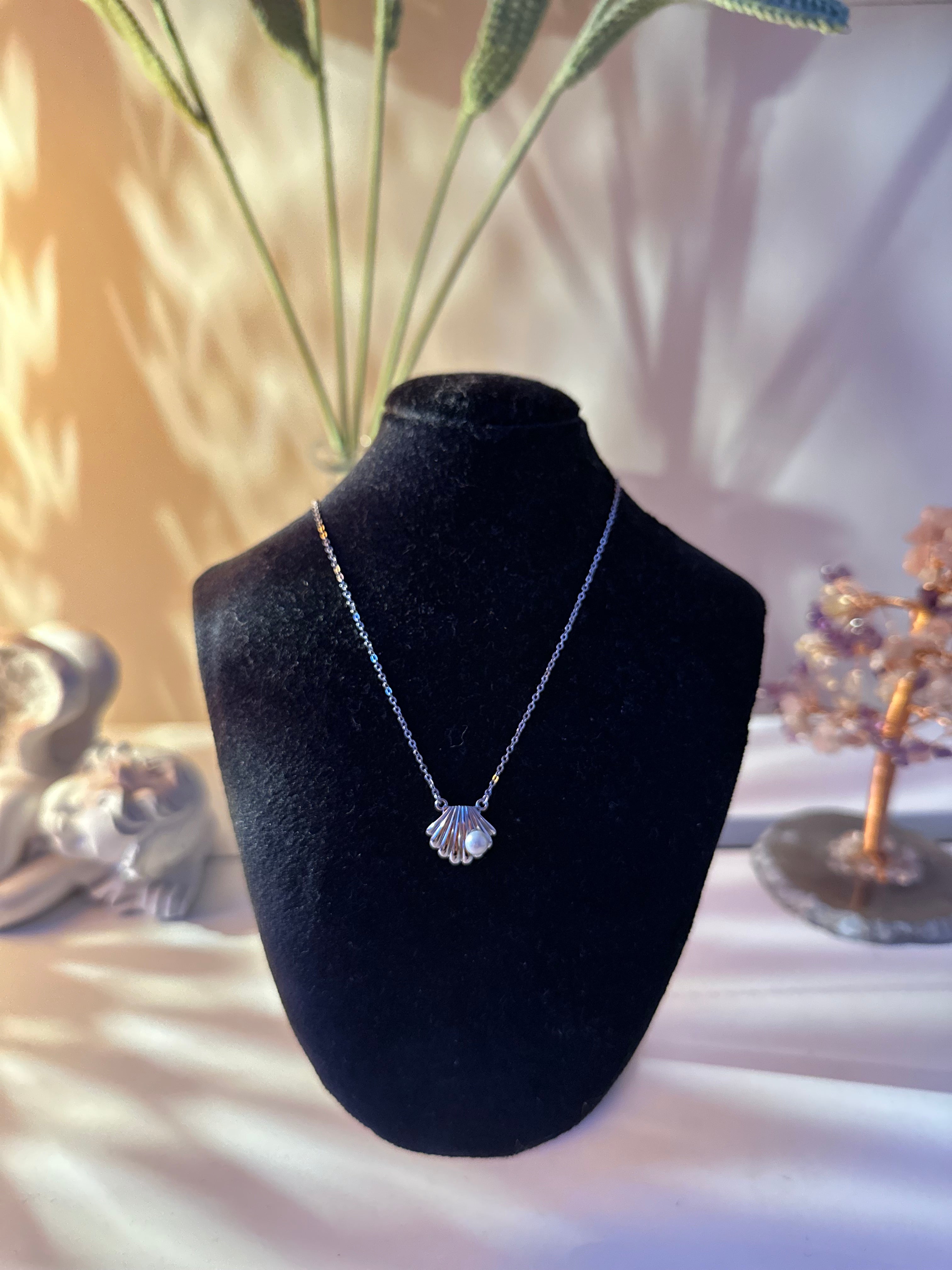 Seashell summer necklace